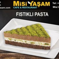 Fıstıklı Pasta