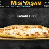 Kıymalı Kaşarlı Pide