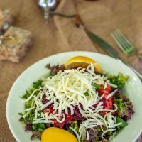 Salatalara Peynir İlavesi