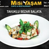 Tavuklu Sezar Salata